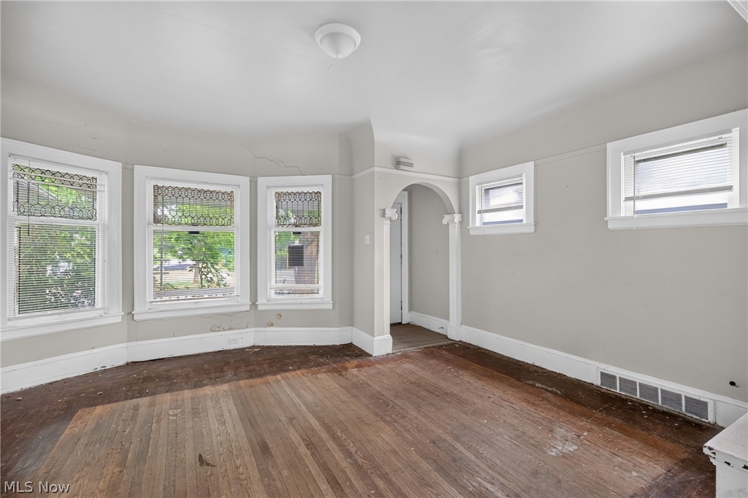 1186 E 114th Street Cleveland OH 44108