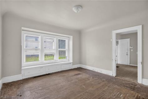 1186 E 114th Street Cleveland OH 44108