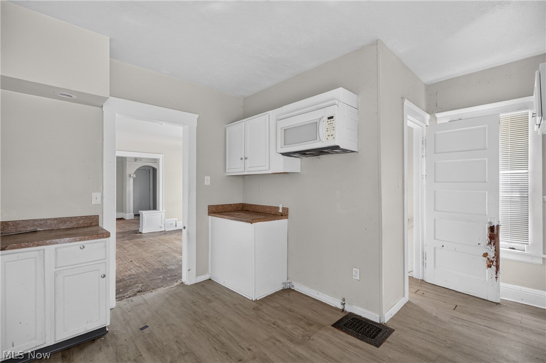 1186 E 114th Street Cleveland OH 44108