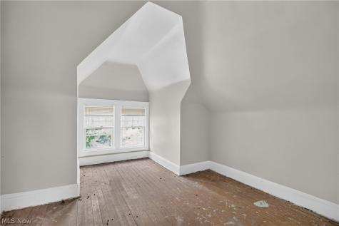 1186 E 114th Street Cleveland OH 44108