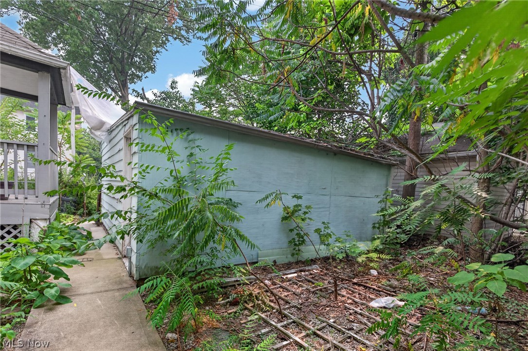 1186 E 114th Street Cleveland OH 44108