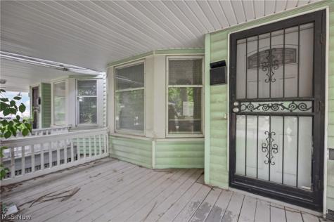 1186 E 114th Street Cleveland OH 44108
