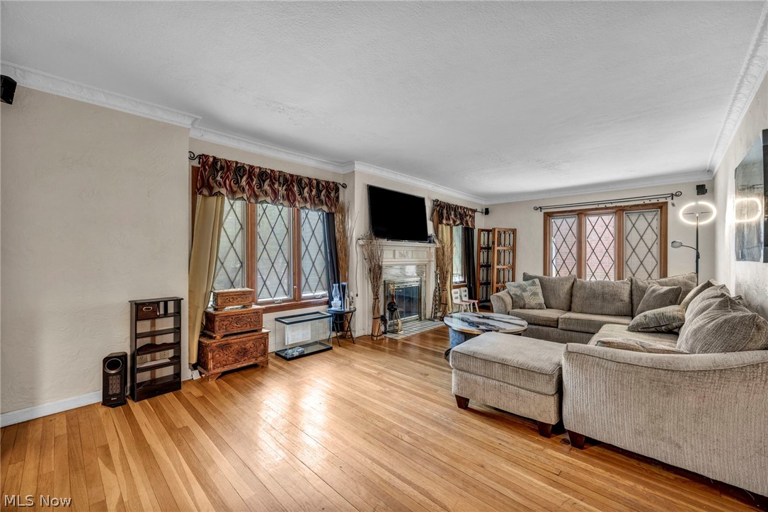 18428 Winslow Road Shaker Heights OH 44122