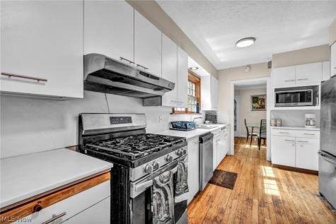 18428 Winslow Road Shaker Heights OH 44122