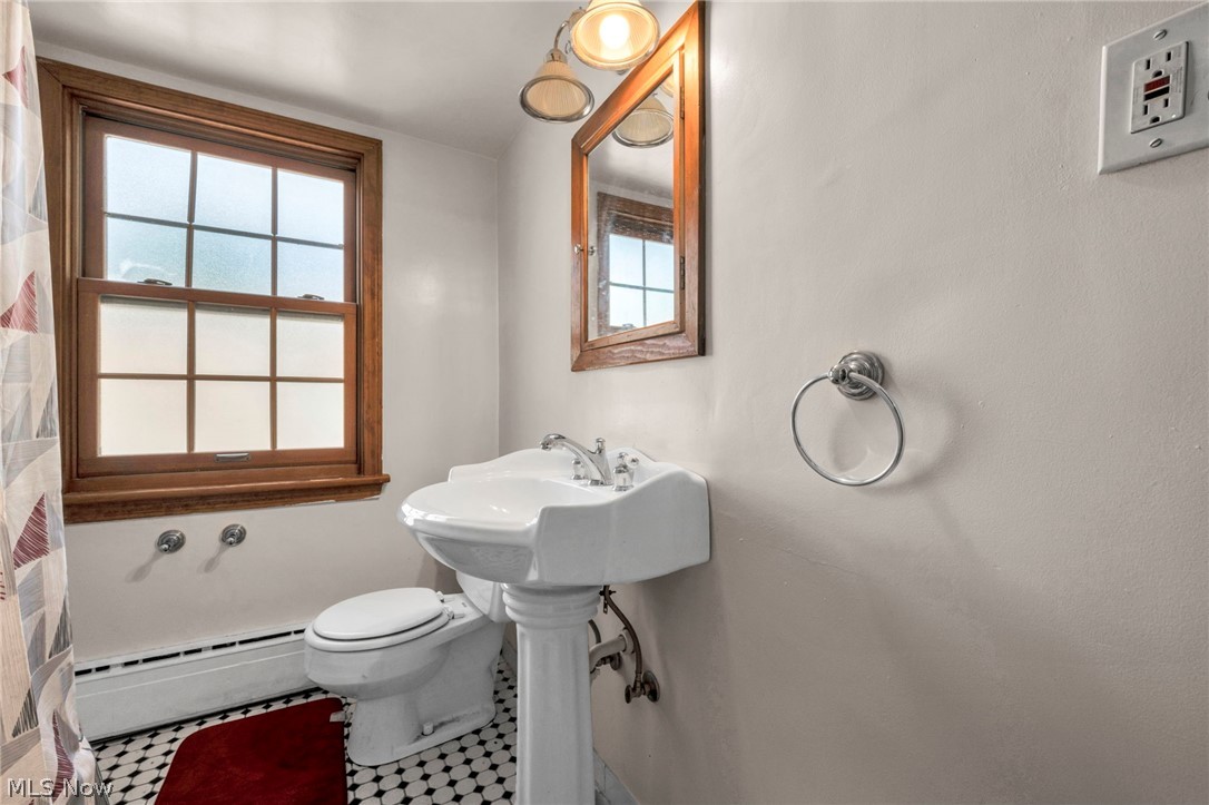 18428 Winslow Road Shaker Heights OH 44122