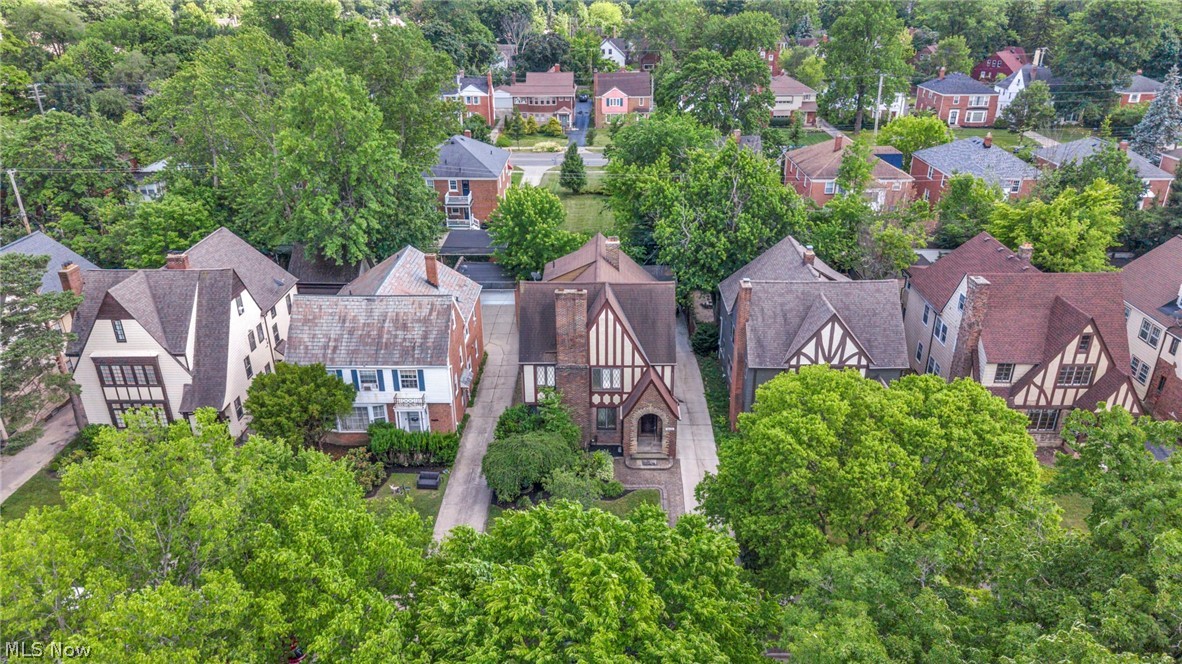 18428 Winslow Road Shaker Heights OH 44122