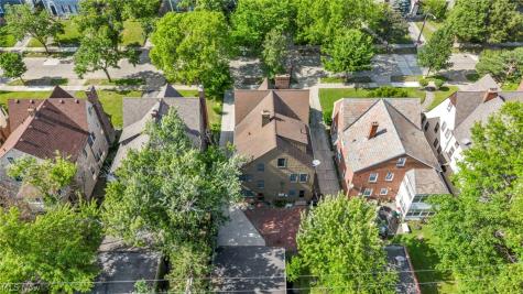 18428 Winslow Road Shaker Heights OH 44122