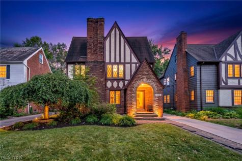18428 Winslow Road Shaker Heights OH 44122