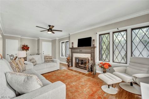 18428 Winslow Road Shaker Heights OH 44122