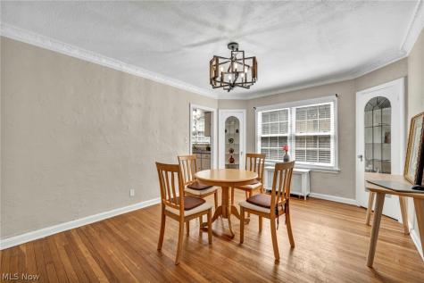 18428 Winslow Road Shaker Heights OH 44122