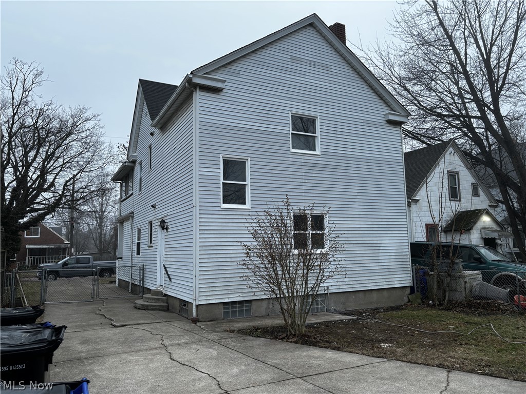 11824 Geraldine Avenue Cleveland OH 44111