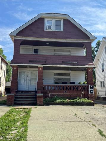 8208 Rosewood Avenue Cleveland OH 44105