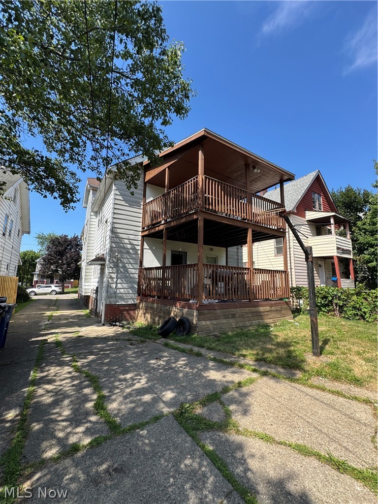 8208 Rosewood Avenue Cleveland OH 44105