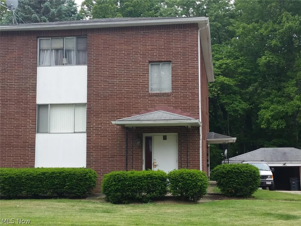 1804-1808 Cromwell Drive Akron OH 44313