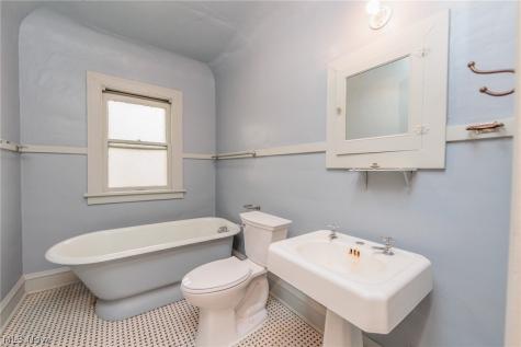 4506 Wichita Avenue Cleveland OH 44144