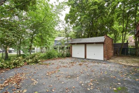 3454 Ingleside Road Shaker Heights OH 44122