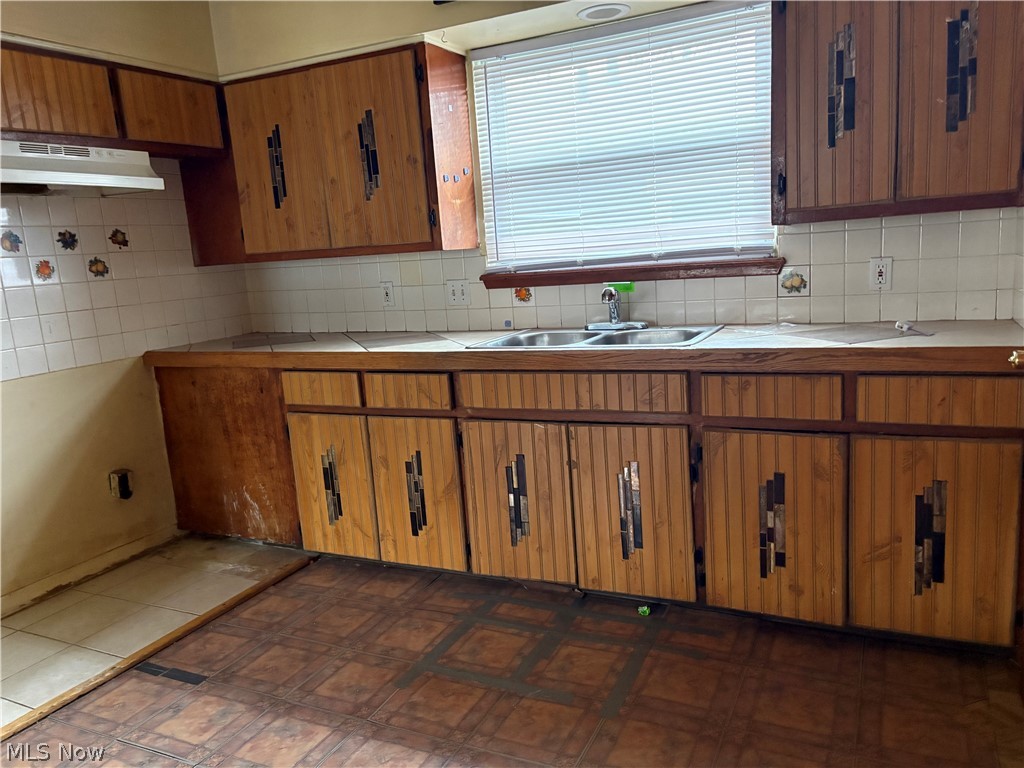 1622 Merrill Avenue Akron OH 44306