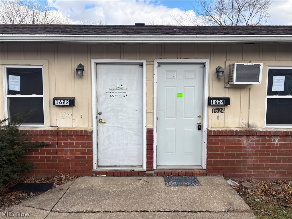 1622 Merrill Avenue Akron OH 44306