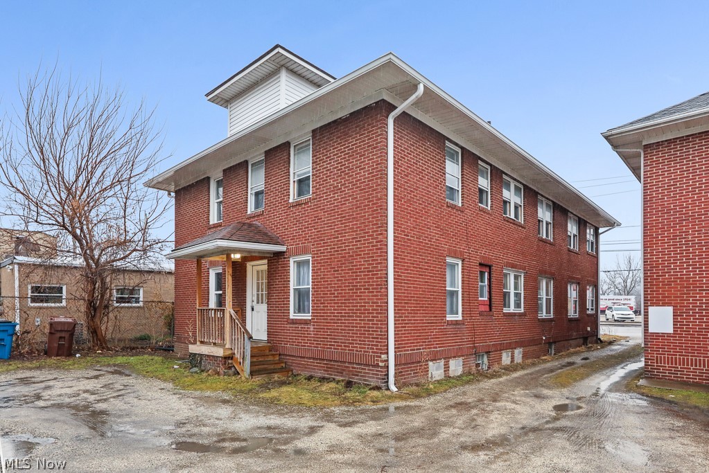 539 E Cuyahoga Falls Avenue Akron OH 44310