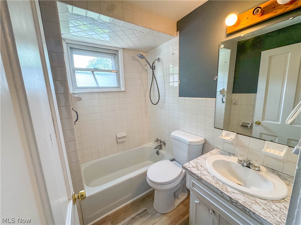 32 Romaine Avenue Boardman OH 44512
