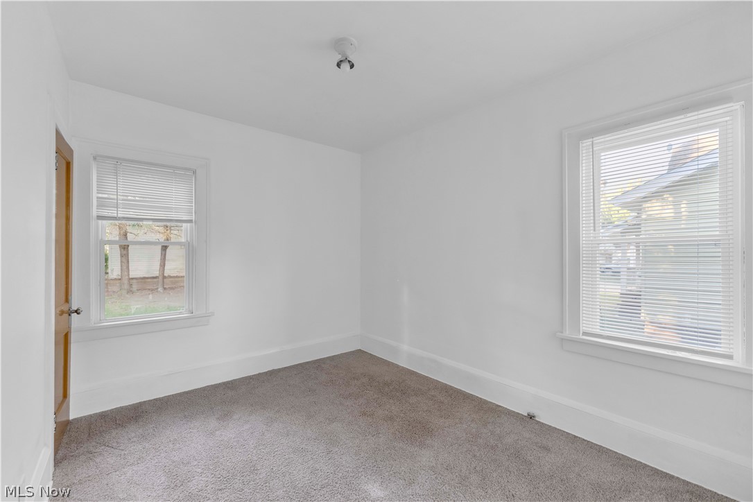 10004 Park Heights Avenue Garfield Heights OH 44125