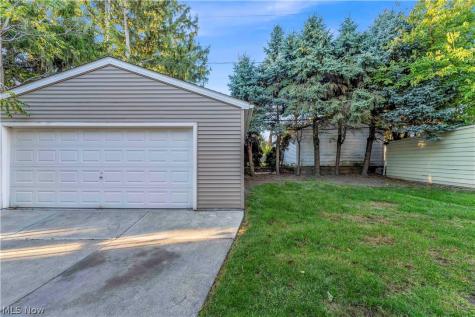 10004 Park Heights Avenue Garfield Heights OH 44125