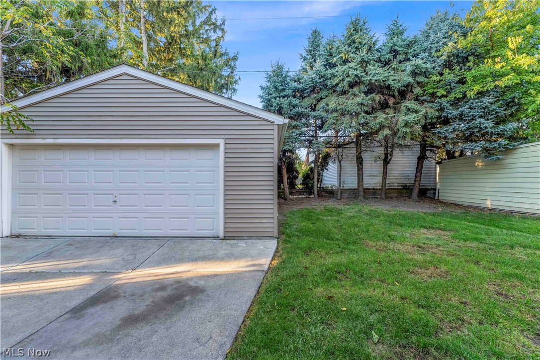 10004 Park Heights Avenue Garfield Heights OH 44125