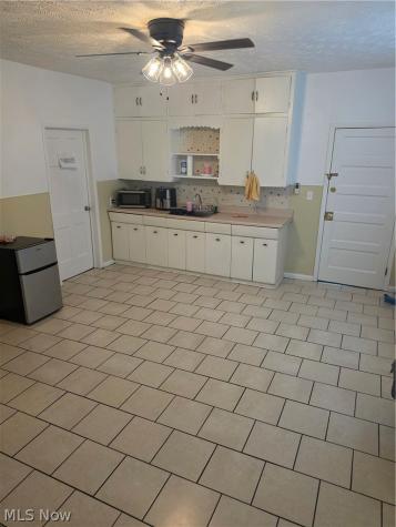 6811 Worley Avenue Cleveland OH 44105