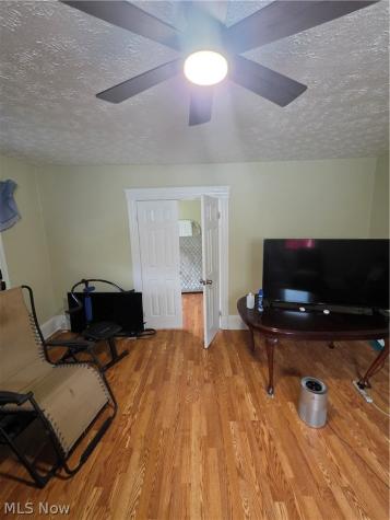 6811 Worley Avenue Cleveland OH 44105
