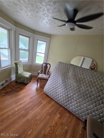 6811 Worley Avenue Cleveland OH 44105