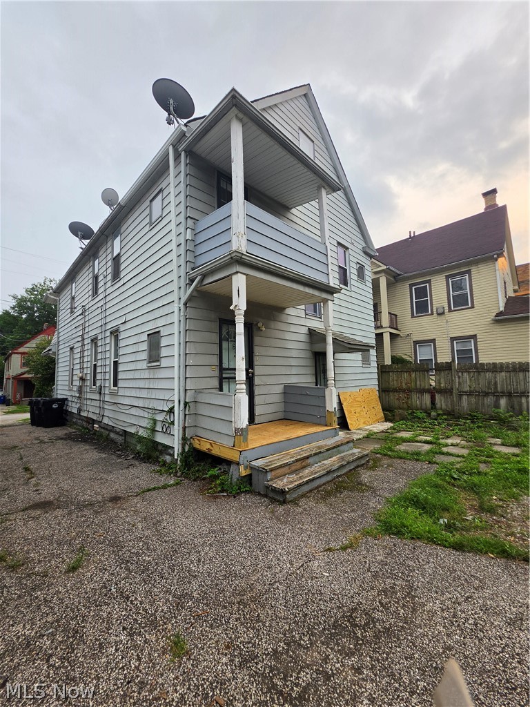 6811 Worley Avenue Cleveland OH 44105