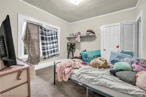 3477 E 142 Street Cleveland OH 44120