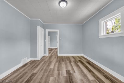 3359 E 65th Street Cleveland OH 44127