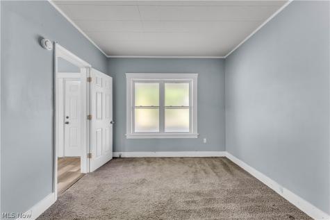 3359 E 65th Street Cleveland OH 44127