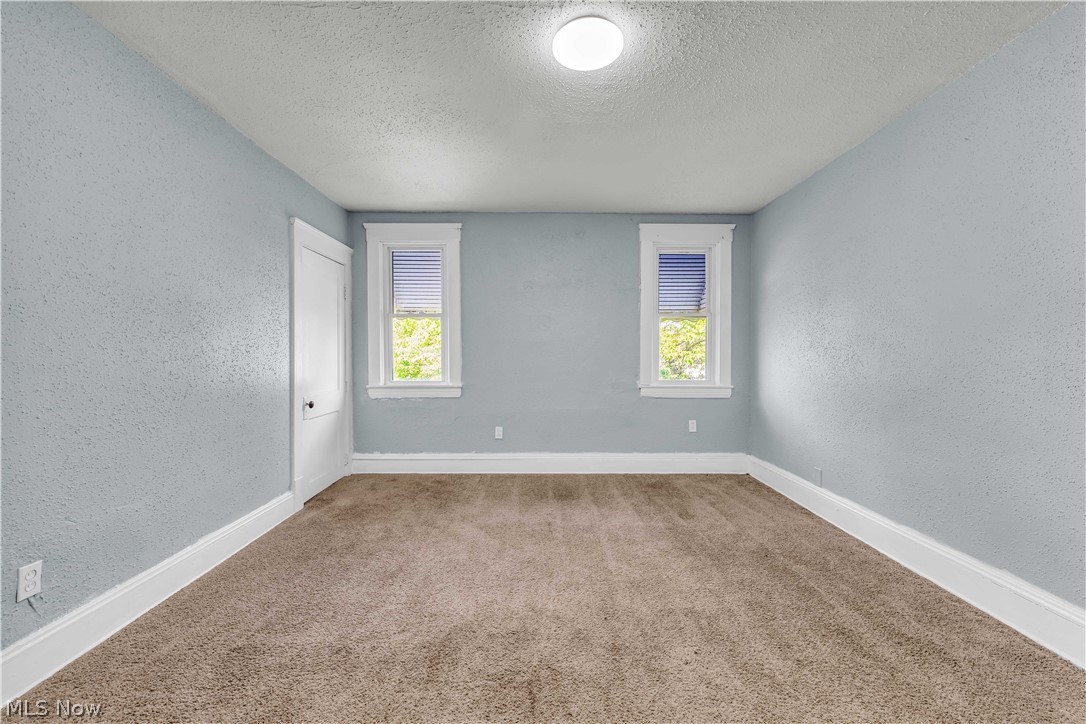 3359 E 65th Street Cleveland OH 44127