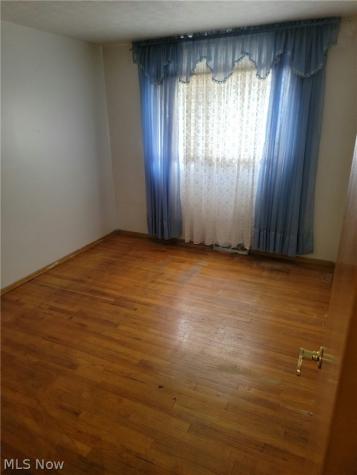 535 E 208th Street Euclid OH 44119