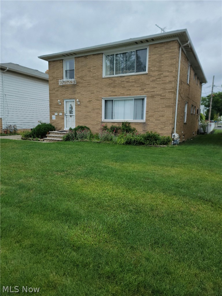 535 E 208th Street Euclid OH 44119