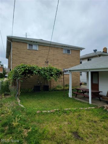 535 E 208th Street Euclid OH 44119
