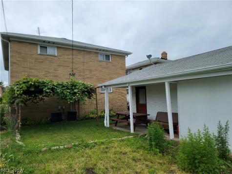 535 E 208th Street Euclid OH 44119