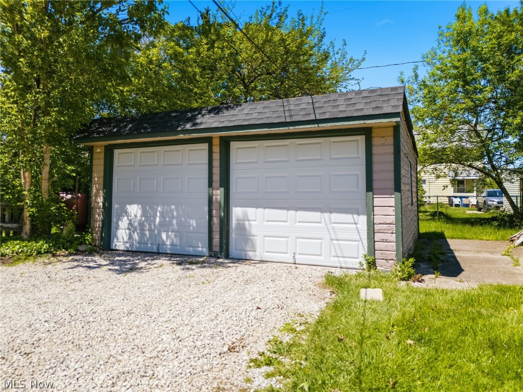 14520 Bayes Avenue Lakewood OH 44107