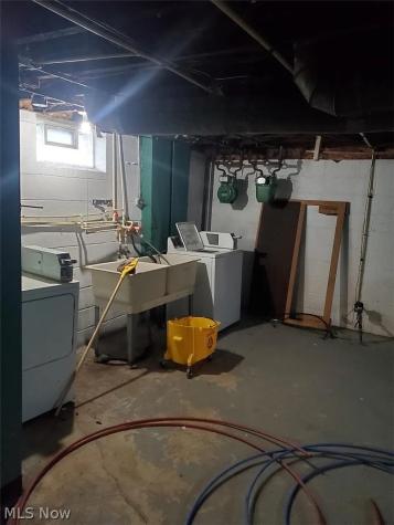 3318 Montclair Avenue Cleveland OH 44109
