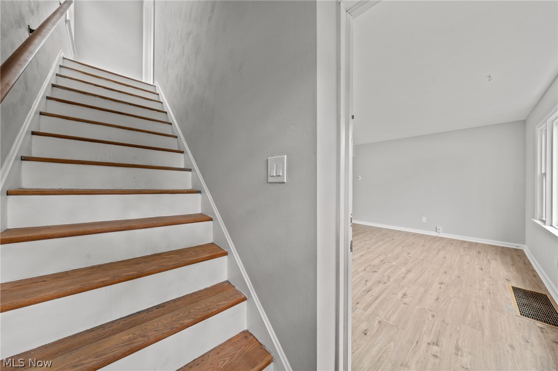 2432 21st Street Cuyahoga Falls OH 44223