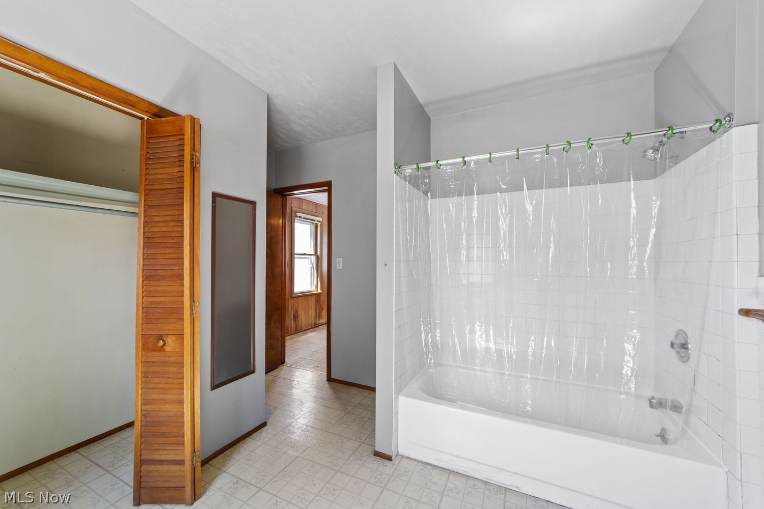 1957 E 123rd Street Cleveland OH 44106
