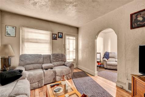 11908 Parkhill Avenue Cleveland OH 44120