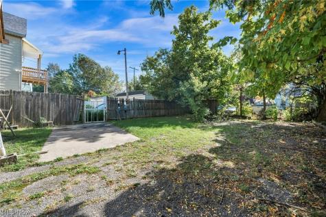11908 Parkhill Avenue Cleveland OH 44120