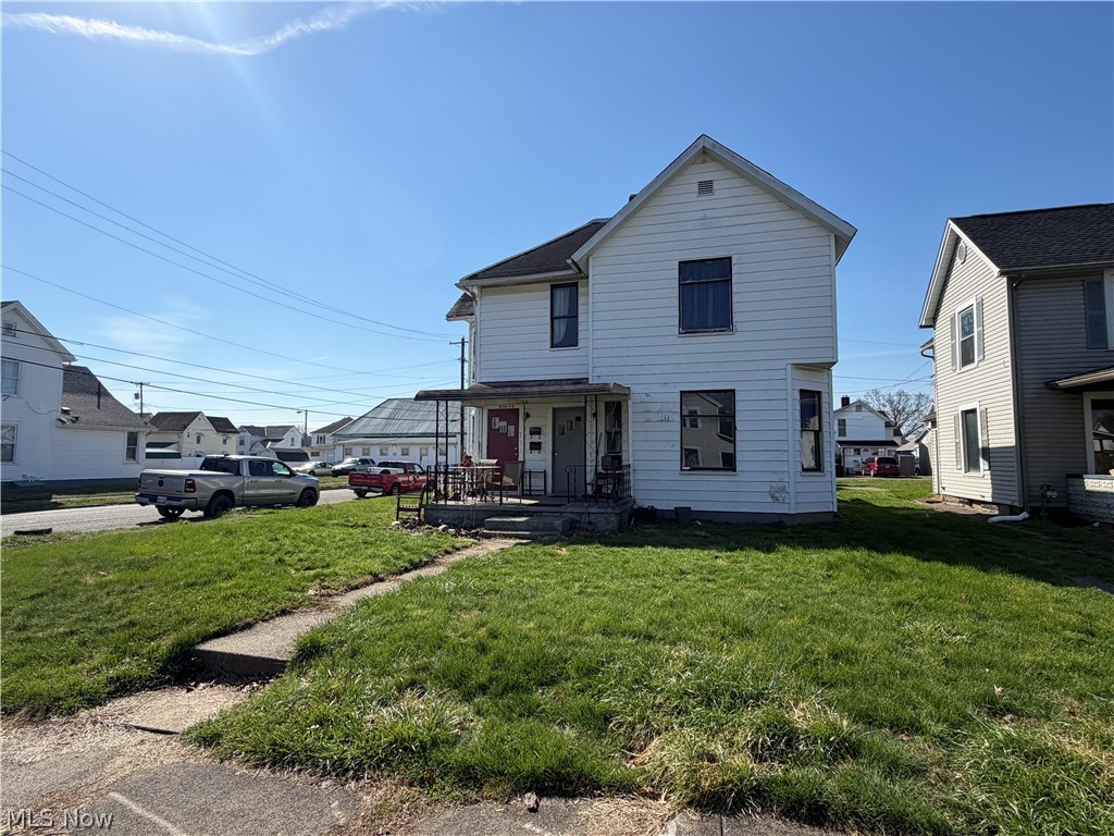 1033 Orchard Street Coshocton OH 43812