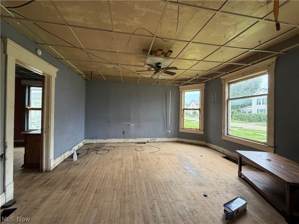 1033 Orchard Street Coshocton OH 43812