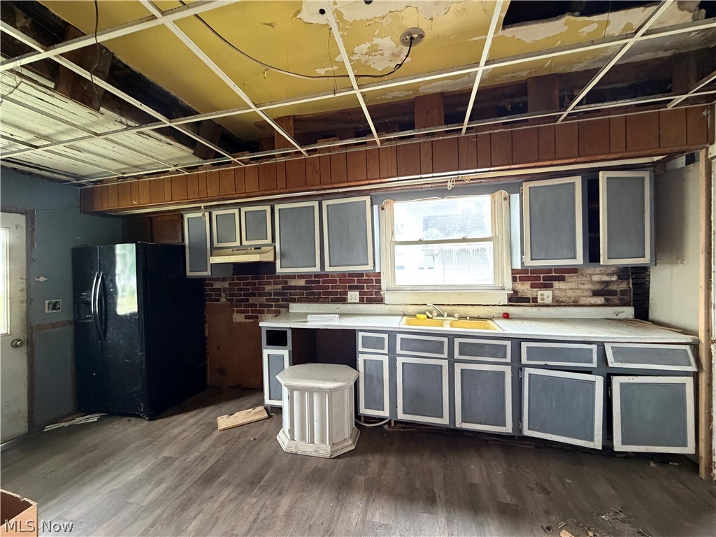 1033 Orchard Street Coshocton OH 43812