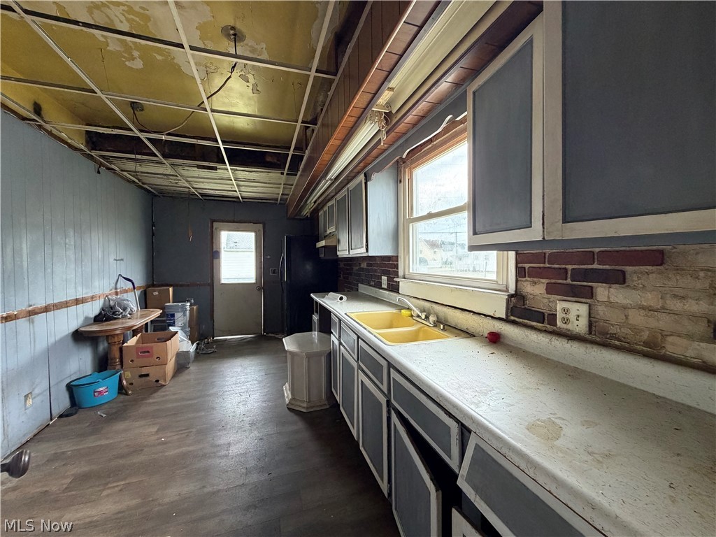 1033 Orchard Street Coshocton OH 43812