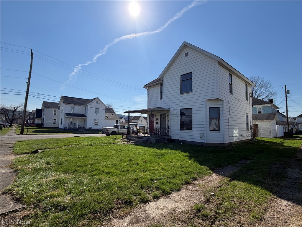 1033 Orchard Street Coshocton OH 43812